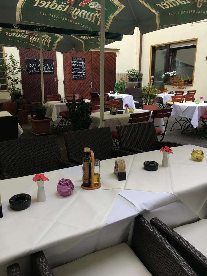 Zum Lowen Hotel Weiterstadt Kültér fotó